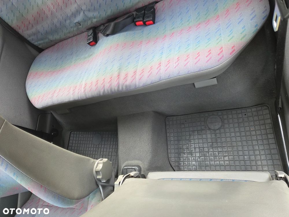 Opel Corsa 1.2 City - 4