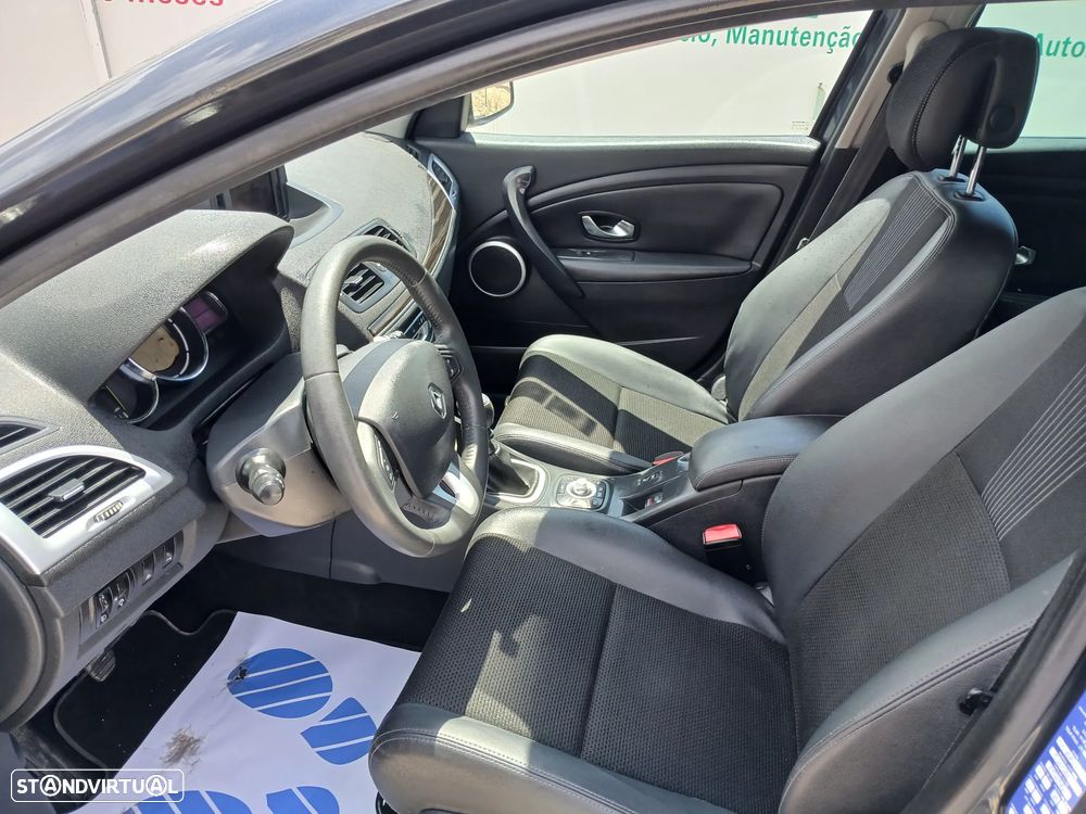 Renault Mégane Sport Tourer 1.5 dCi Luxe - 16