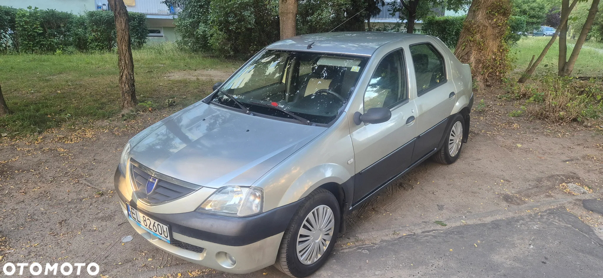 Dacia Logan 1.5 dCi Laureate - 11