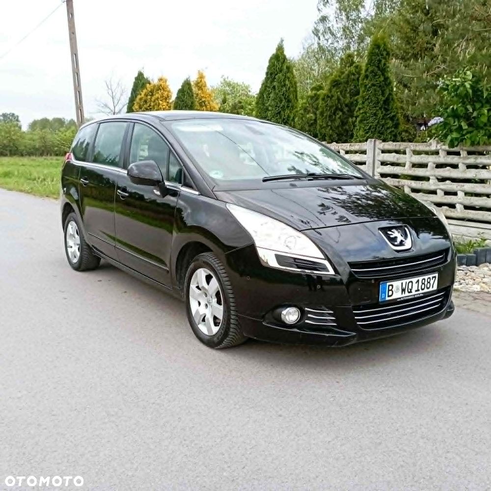 Peugeot 5008 1.6 THP Family 7os - 4
