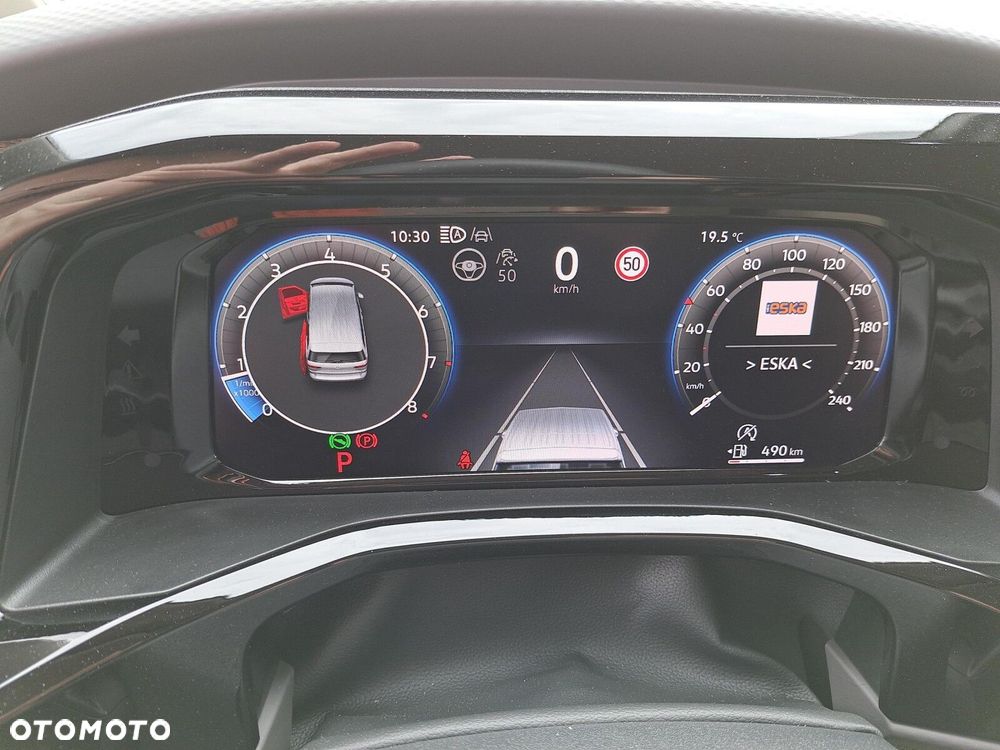 Volkswagen Multivan - 14