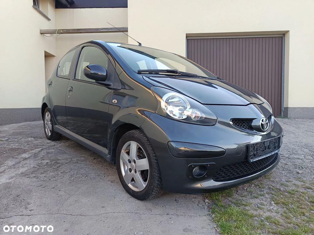 Toyota Aygo Black - 3