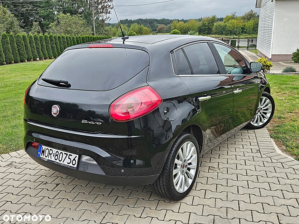 Fiat Bravo 1.4 T-Jet 16V Dynamic NAV - 26