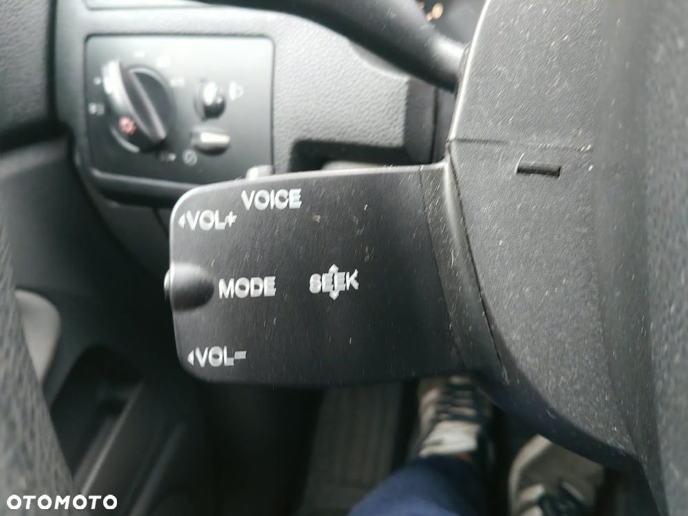 Ford C-MAX 1.6 TDCi DPF Ambiente - 14