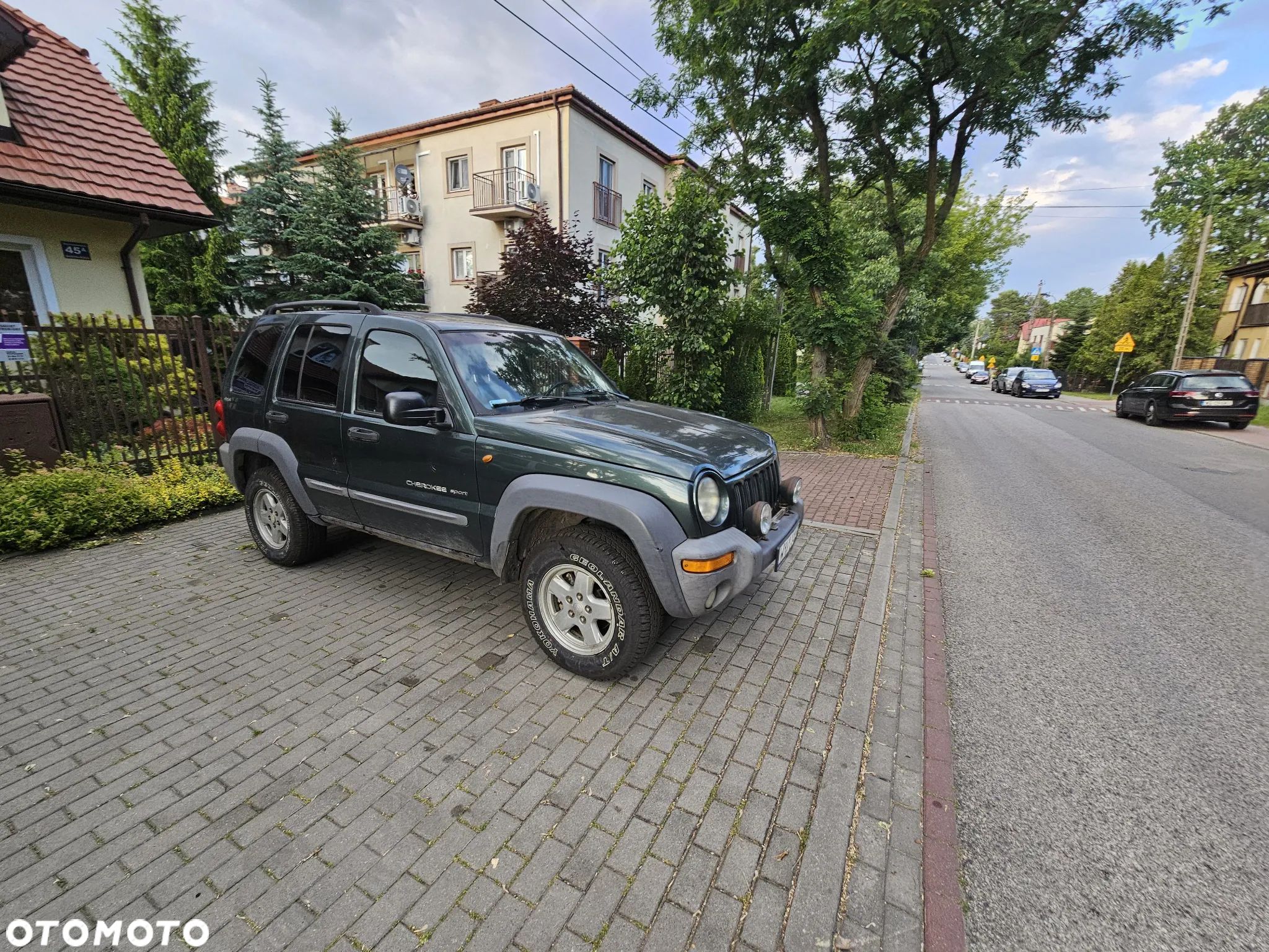 Jeep Cherokee 3.7L Sport - 1