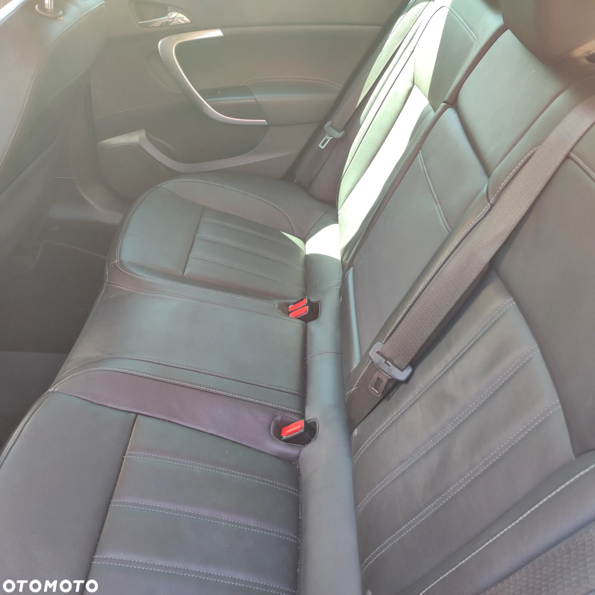 Opel Insignia 2.0 CDTI - 9