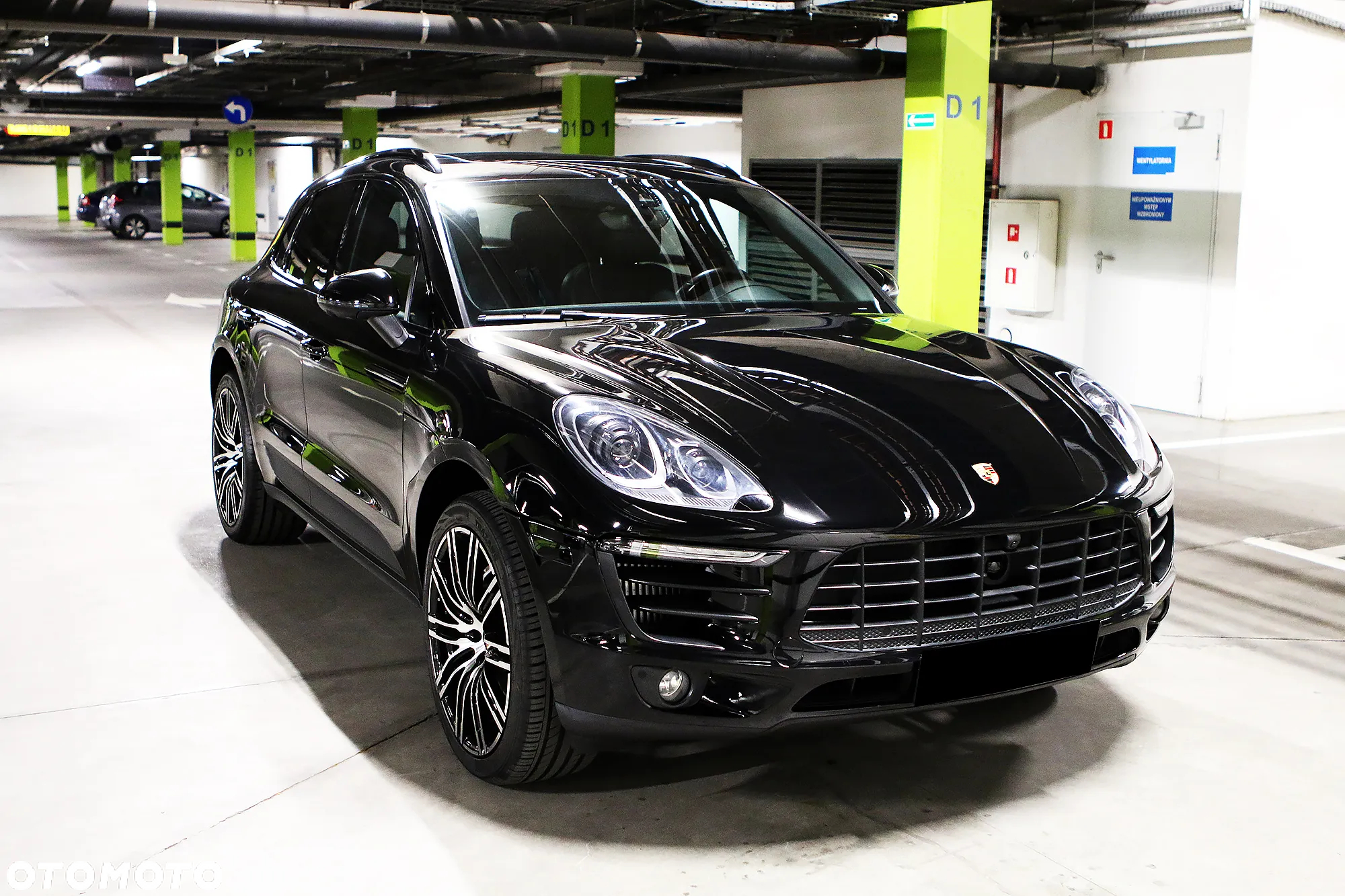 Porsche Macan S - 6