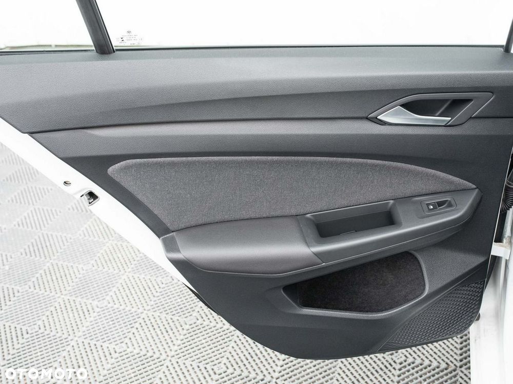Volkswagen Golf 1.5 TSI EVO Life - 24