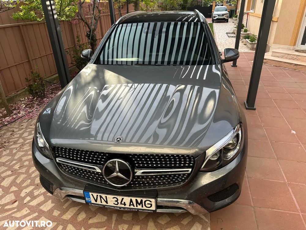 Mercedes-Benz GLC - 2