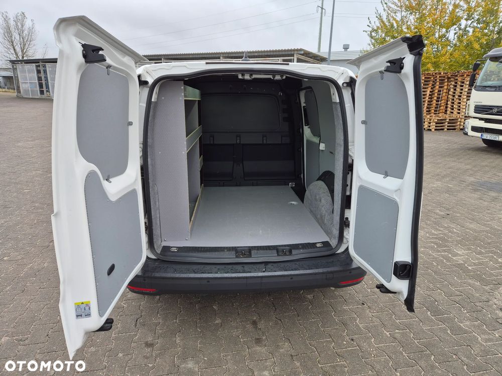 Volkswagen Caddy Cargo - 10