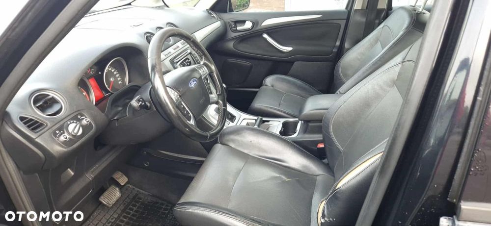 Ford S-Max - 6