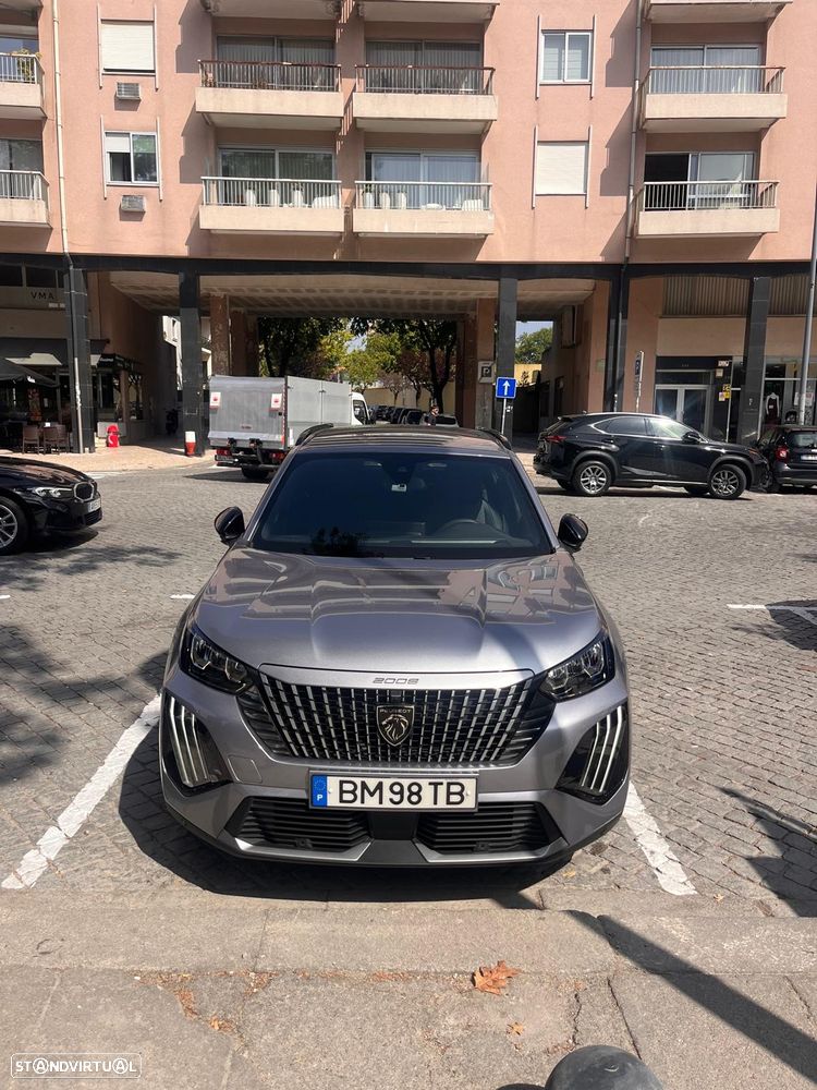 Peugeot 2008 1.2 PureTech Allure Pack - 6