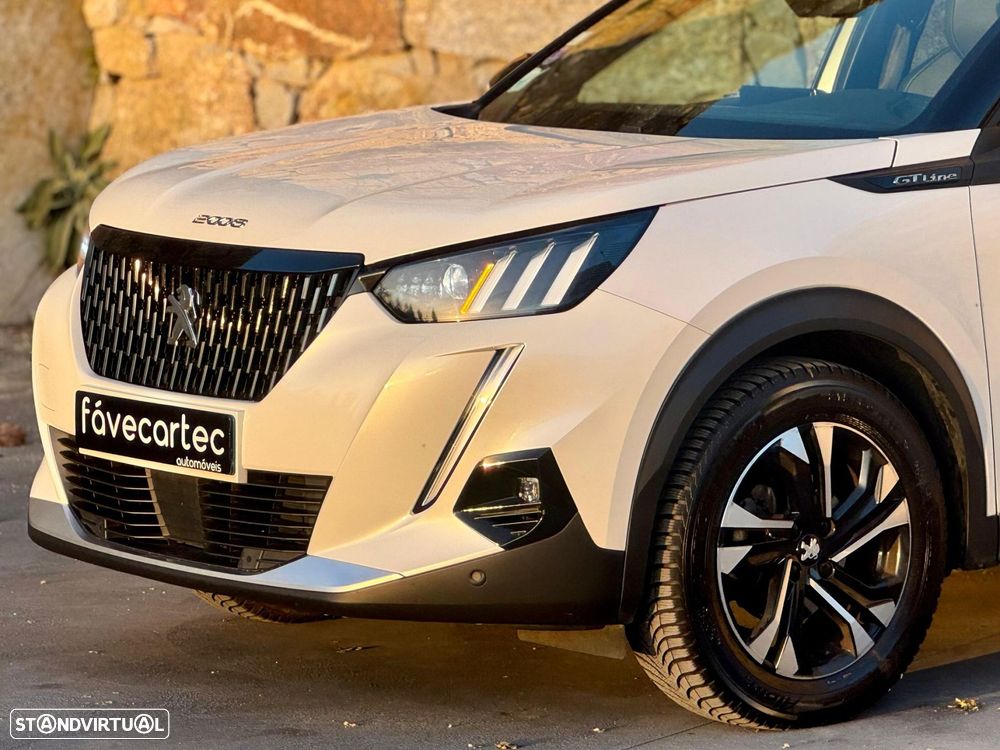 Peugeot 2008 1.2 PureTech GT Line EAT8 - 16