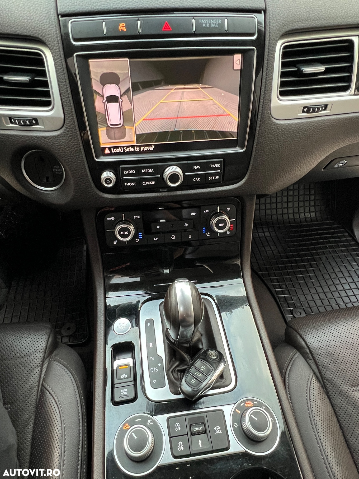 Volkswagen Touareg - 13