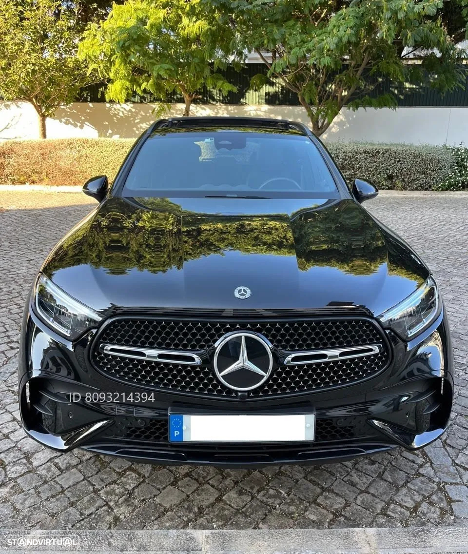 Mercedes-Benz GLC 300 e 4Matic 9G-TRONIC AMG Line Advanced - 23