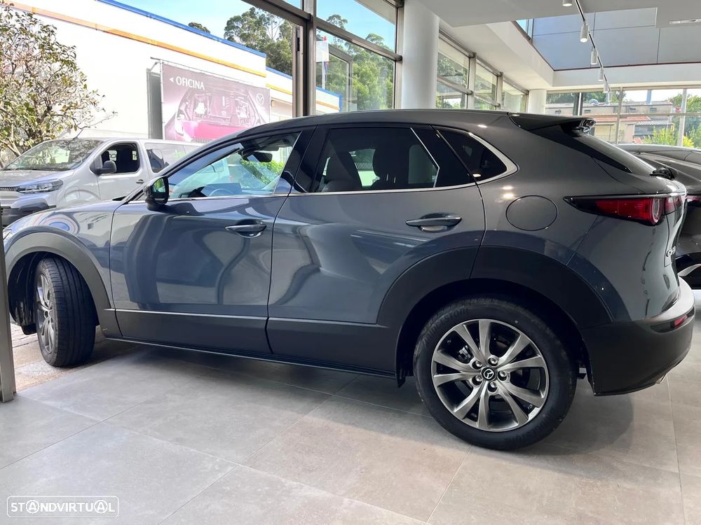 Mazda CX-30 2.0 e-Skyactiv-X Exclusive-line AT - 3