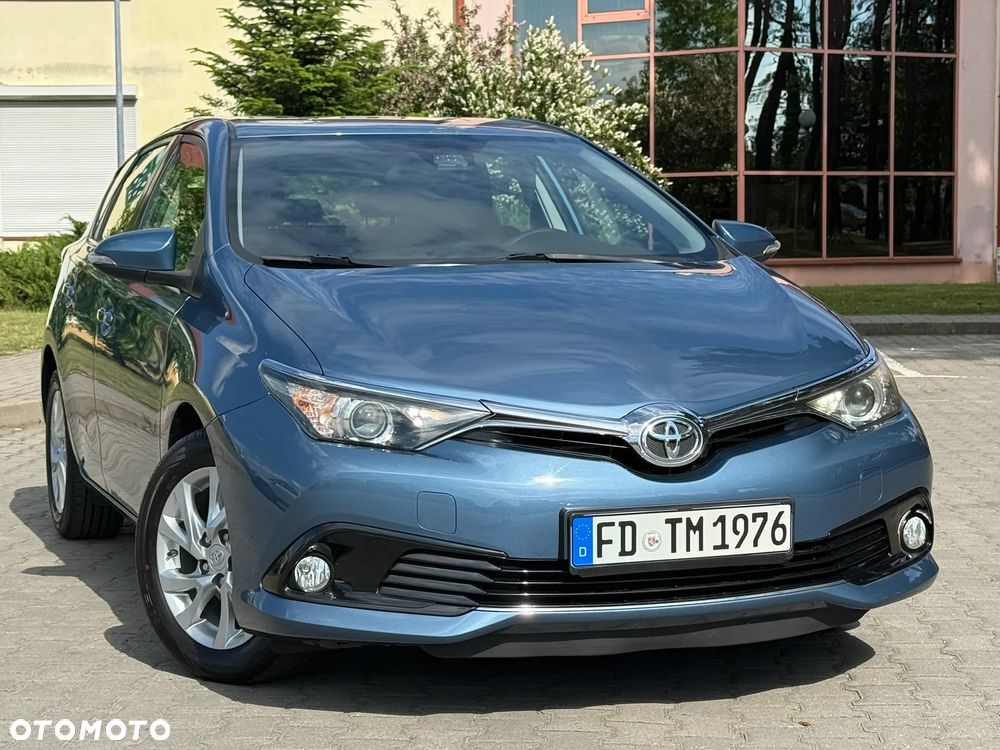 Toyota Auris 1.2 Turbo Edition S+ - 2