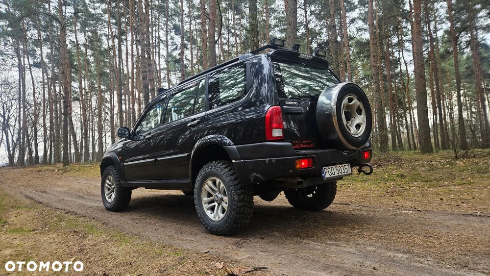Suzuki Grand Vitara 2.7 V6 - 3