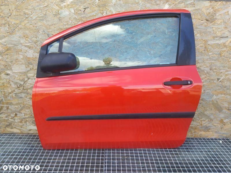 DRZWI LEWE KIEROWCY KOMPLETNE 3D TOYOTA YARIS II 2