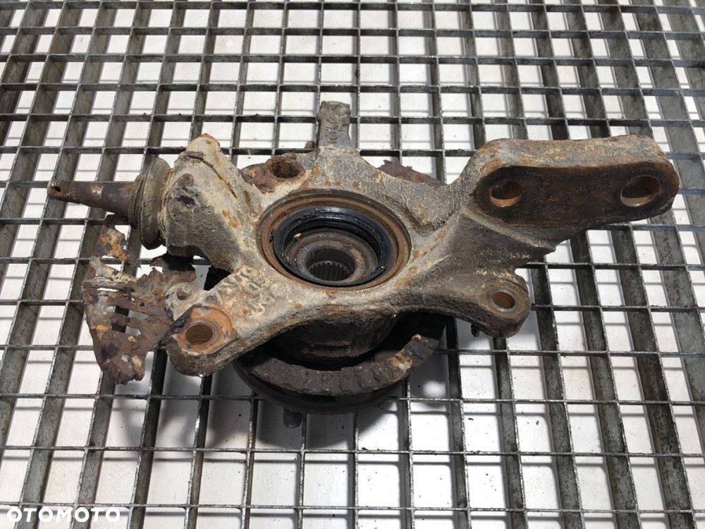 ZWROTNICA PRAWY PRZÓD  SUBARU FORESTER (SF_) 1997 - 2002 2.0 AWD (SF5) 92 kW [125 KM] benzyna 1998 - 1