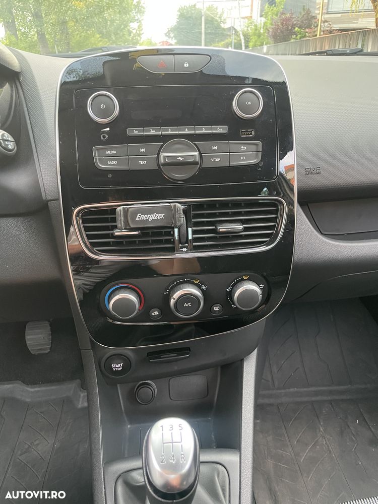 Renault Clio TCe Life Evo - 8