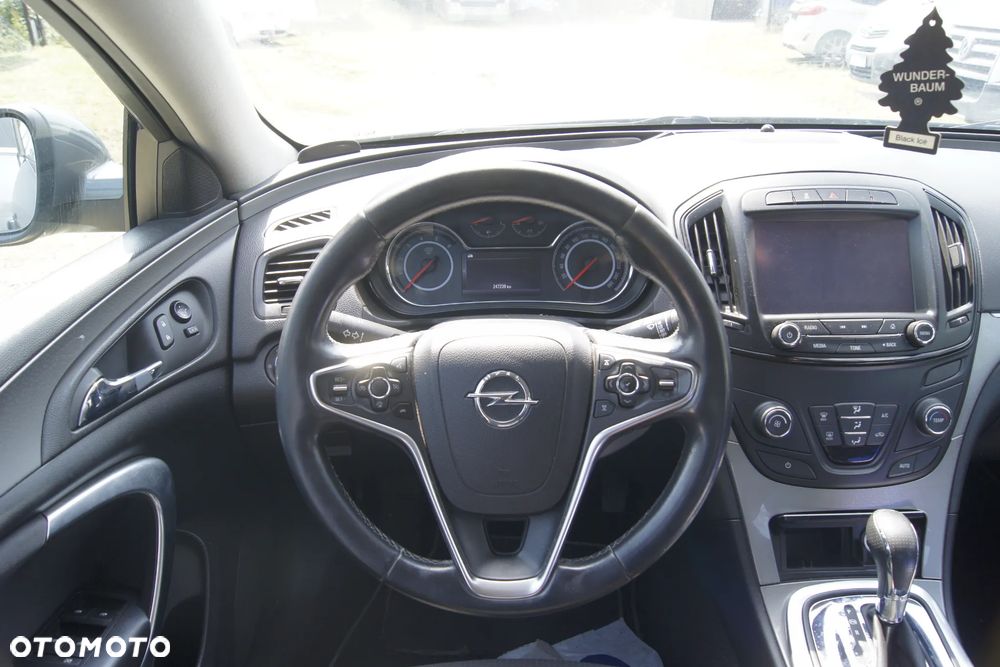 Opel Insignia 2.0 CDTI Executive - 11