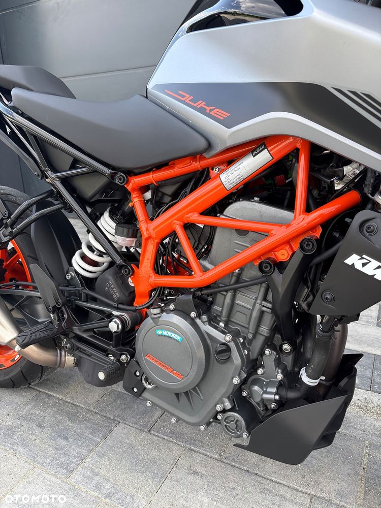 KTM Duke 390 - 12