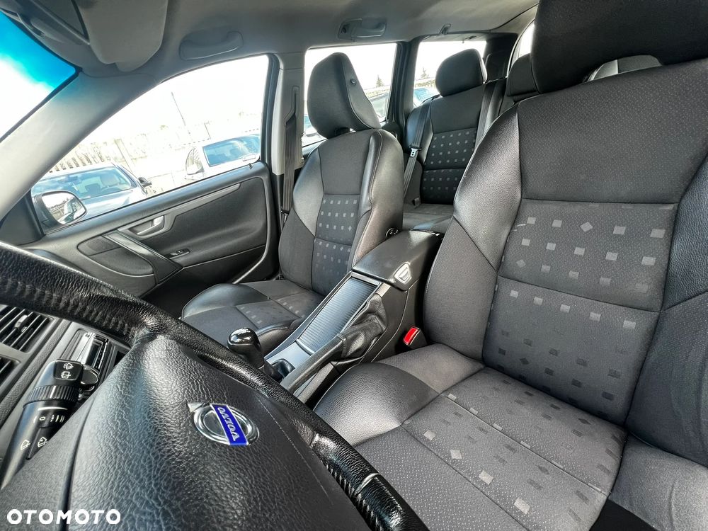 Volvo V70 2.4 Kinetic - 15