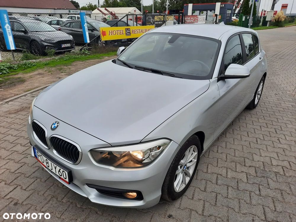 BMW Seria 1 118i - 3