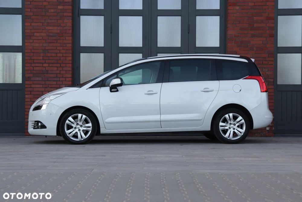 Peugeot 5008 HDI FAP 150 Allure - 5