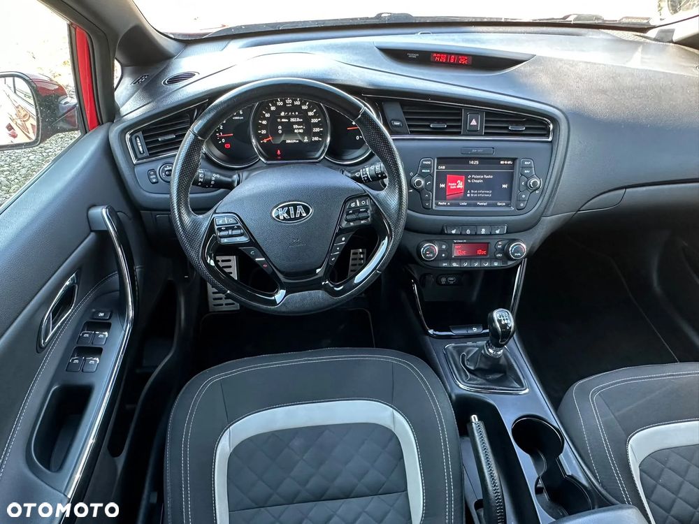 Kia Ceed 1.6 CRDi GT Line - 7