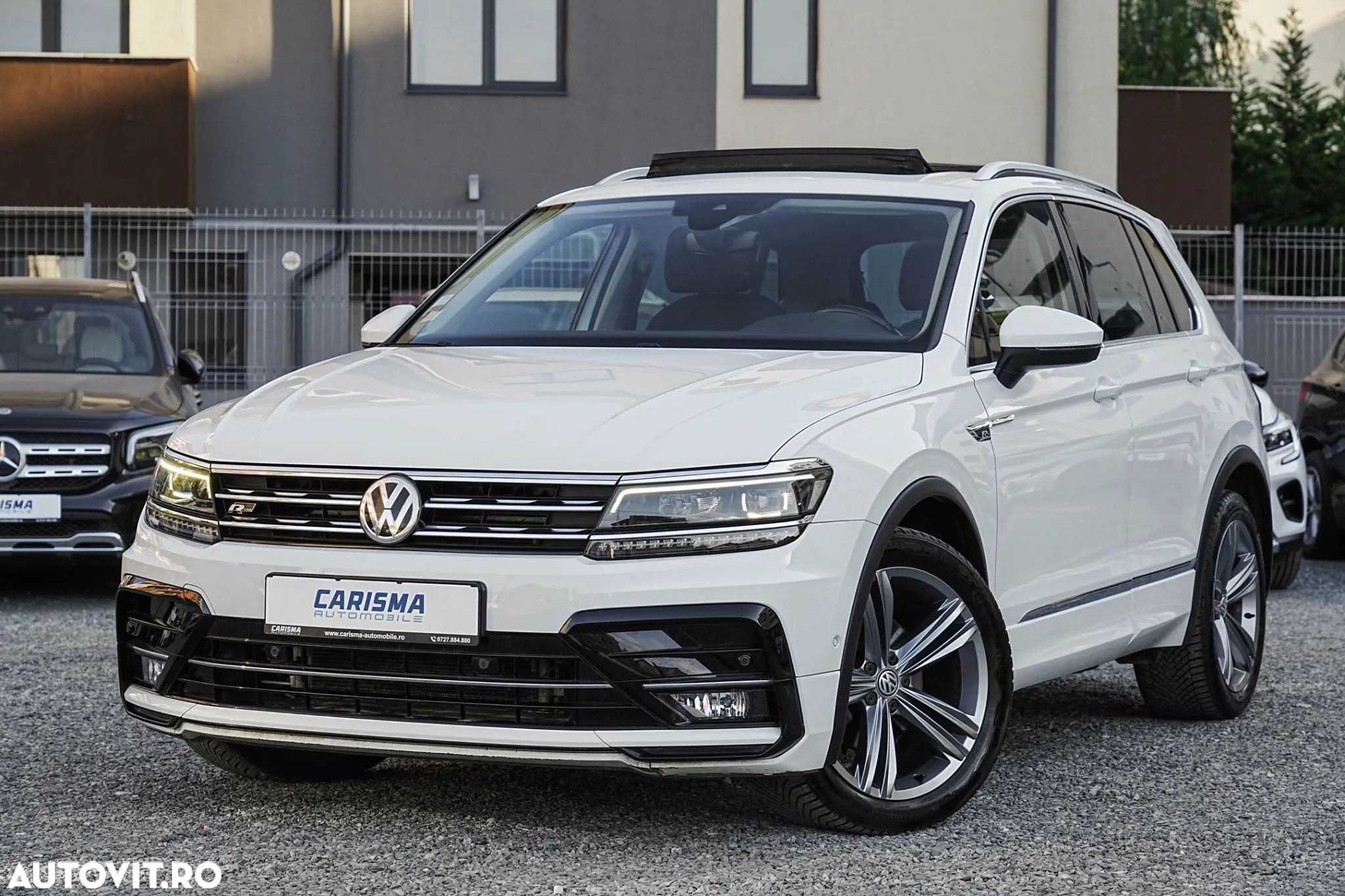 Volkswagen Tiguan 2.0 TDI SCR DSG R-Line - 3