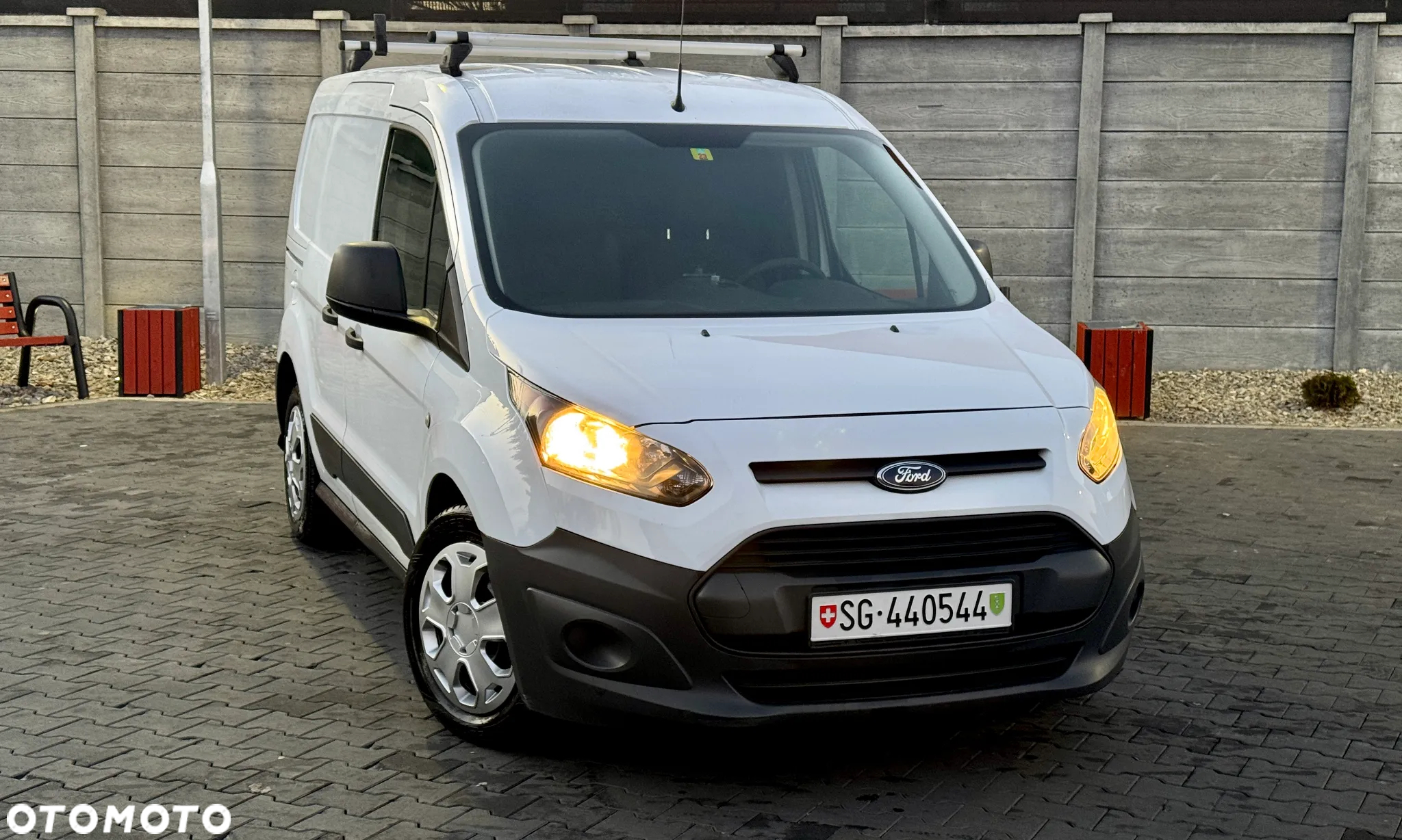 Ford Transit Connect - 6