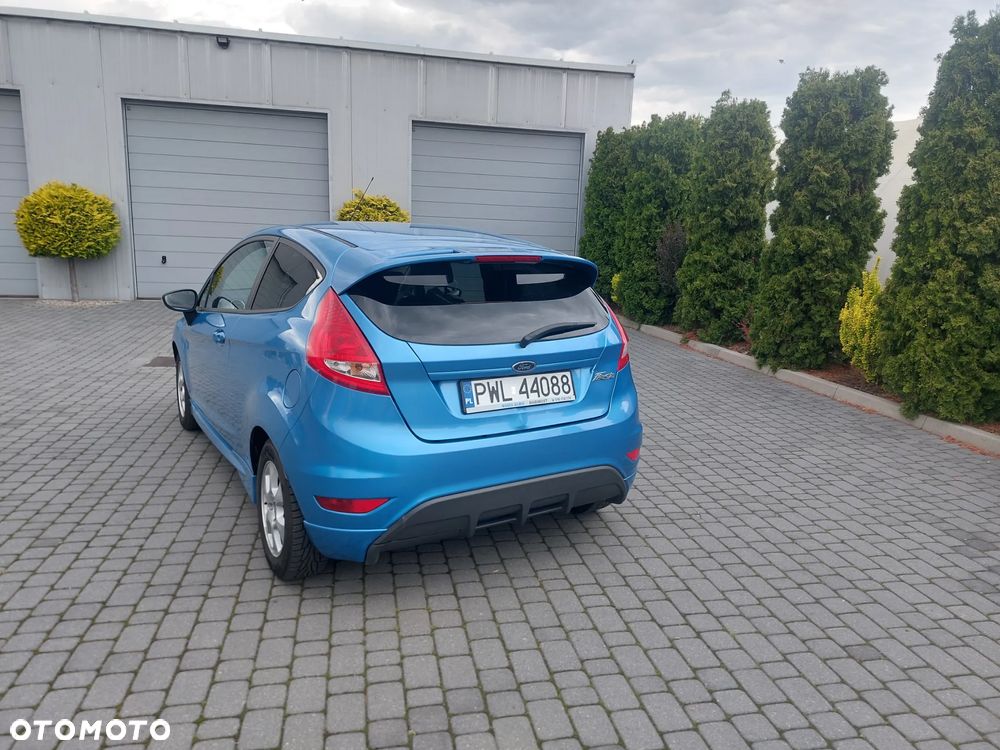 Ford Fiesta 1.4 Titanium - 3