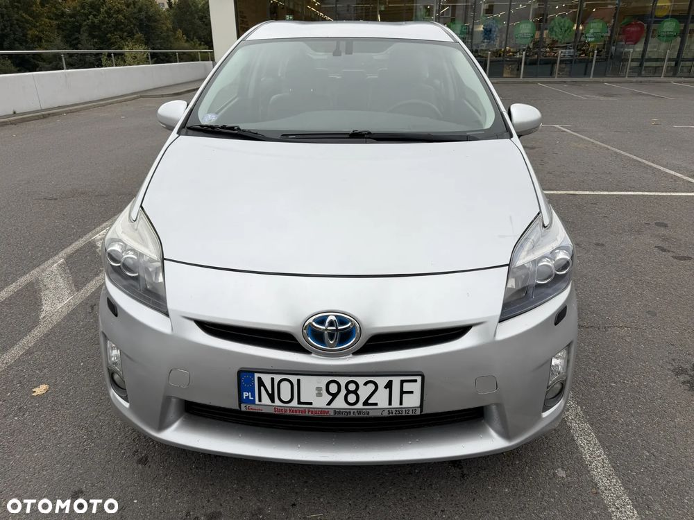 Toyota Prius 2010 photo 3