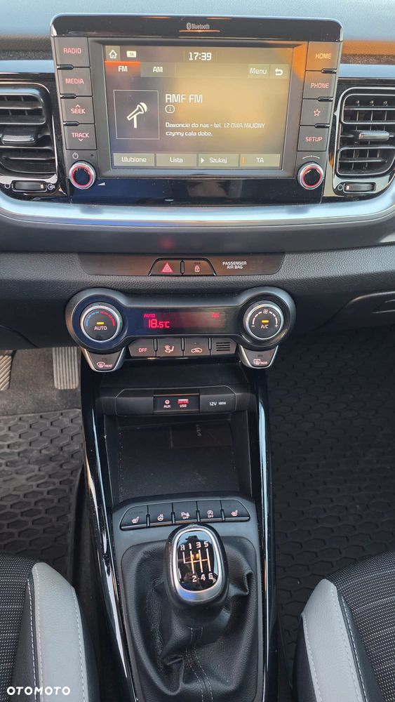 Kia Stonic 1.4 L - 18