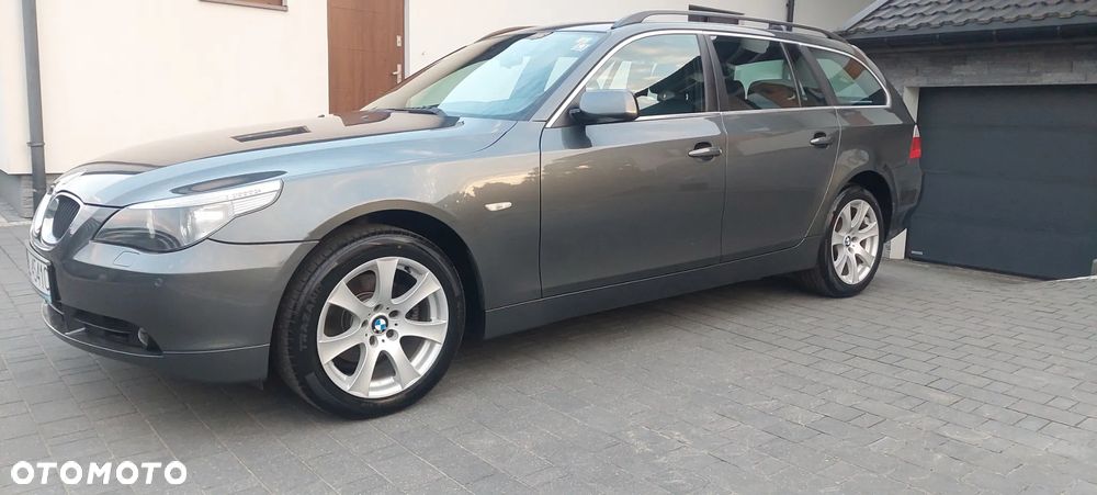 BMW Seria 5 525i - 10