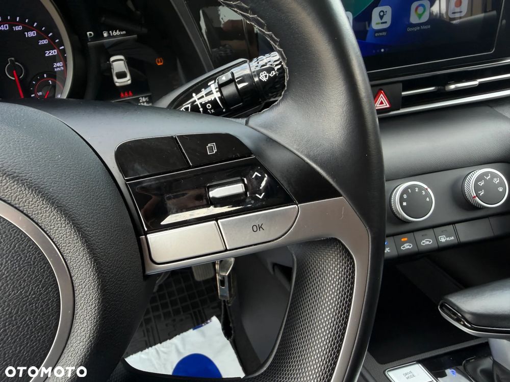 Hyundai Elantra 1.6 Modern CVT - 26
