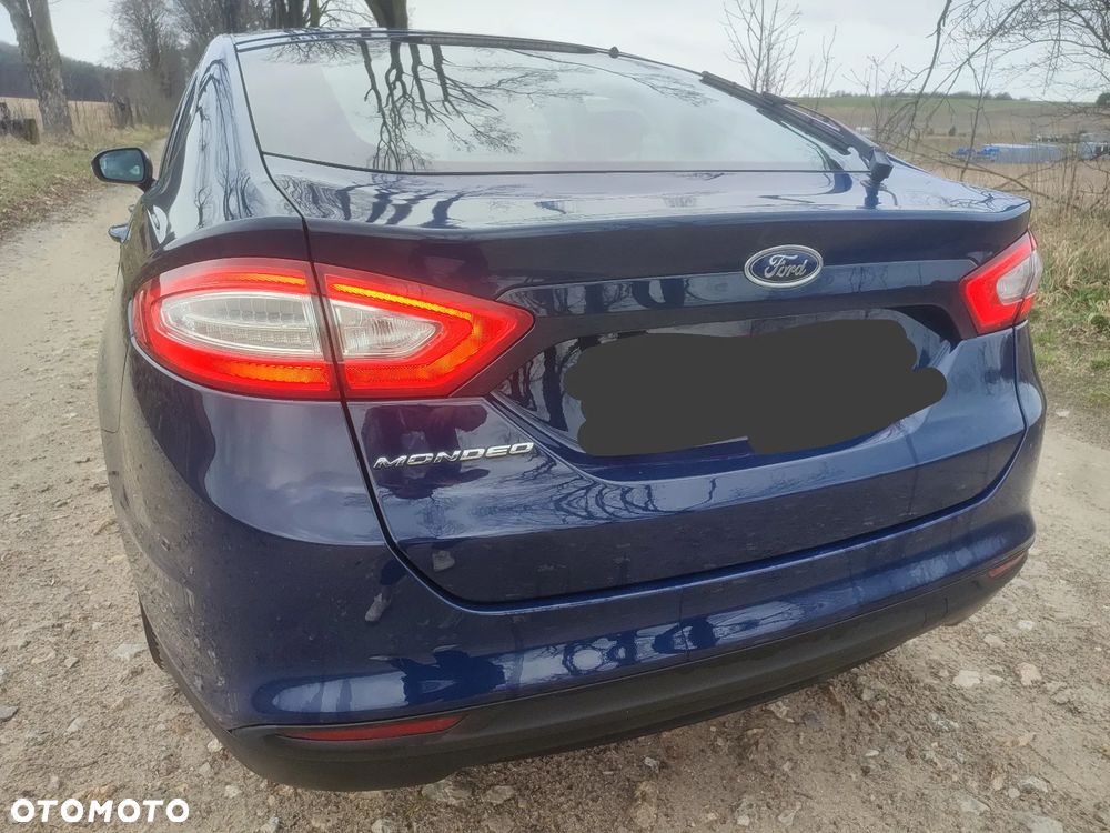 Ford Mondeo 2.0 TDCi Ambiente - 13