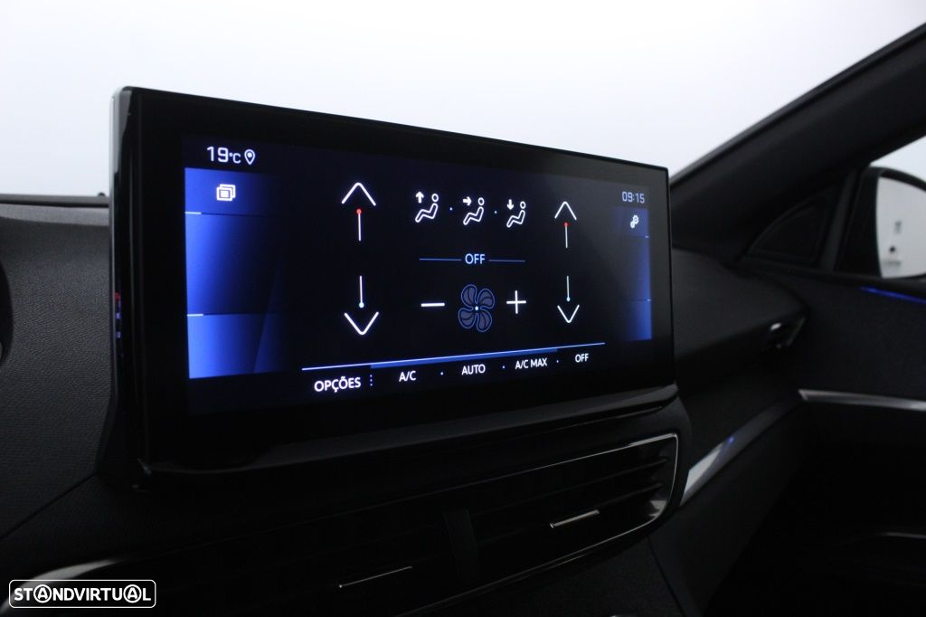 Peugeot 3008 1.5 BlueHDi Allure Pack EAT8 - 28