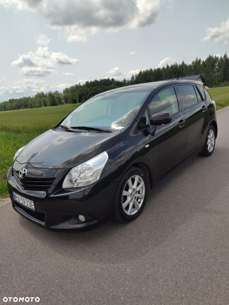 Toyota Verso 2.0 D-4D - 11