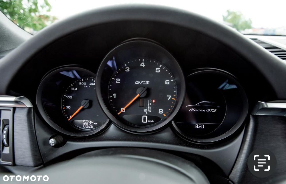 Porsche Macan GTS - 36