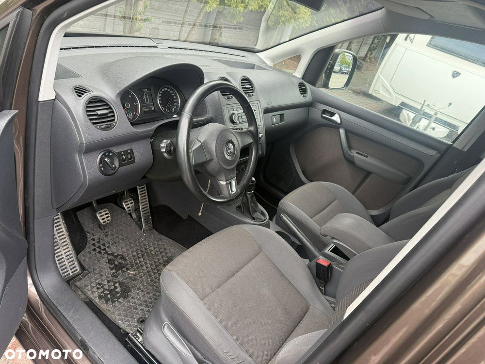 Volkswagen Caddy - 11