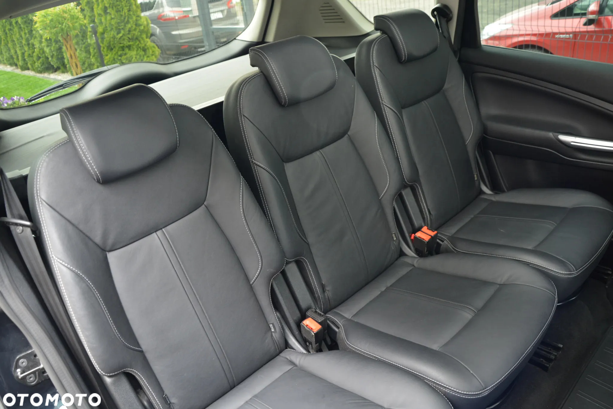Ford S-Max 2.0 TDCi DPF Titanium - 35