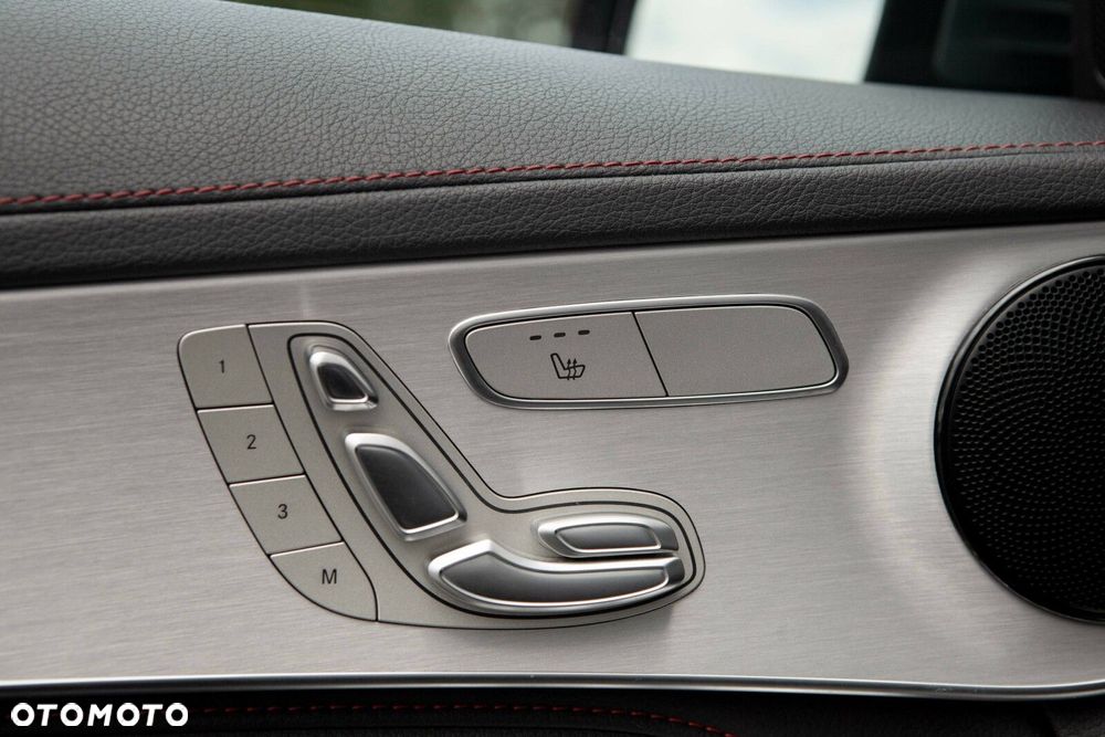 Mercedes-Benz Klasa C - 19