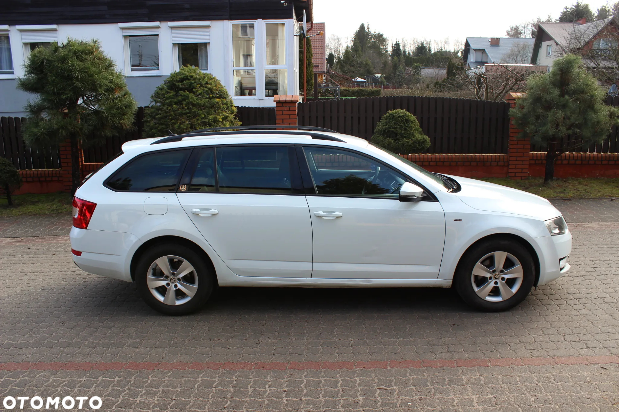 Skoda Octavia 2.0 TDI (Green tec) Joy - 4