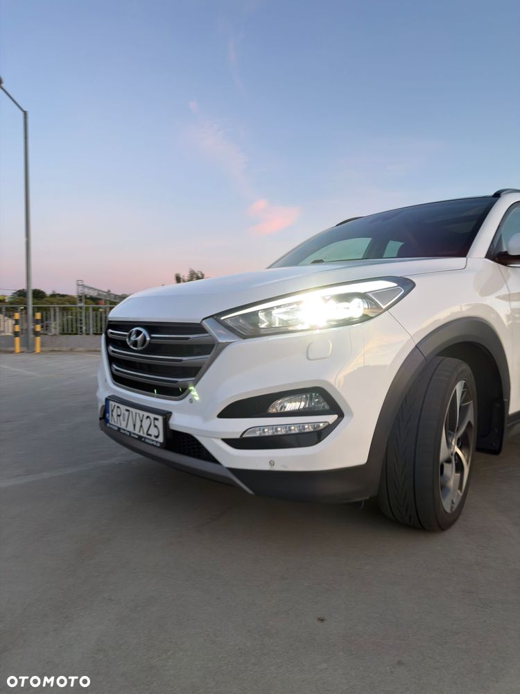 Hyundai Tucson 2.0 CRDI Style 4WD - 16