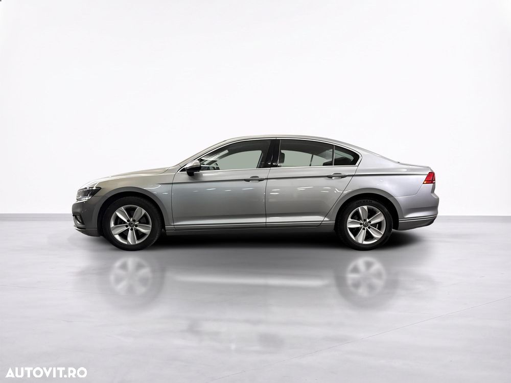 Volkswagen Passat - 3