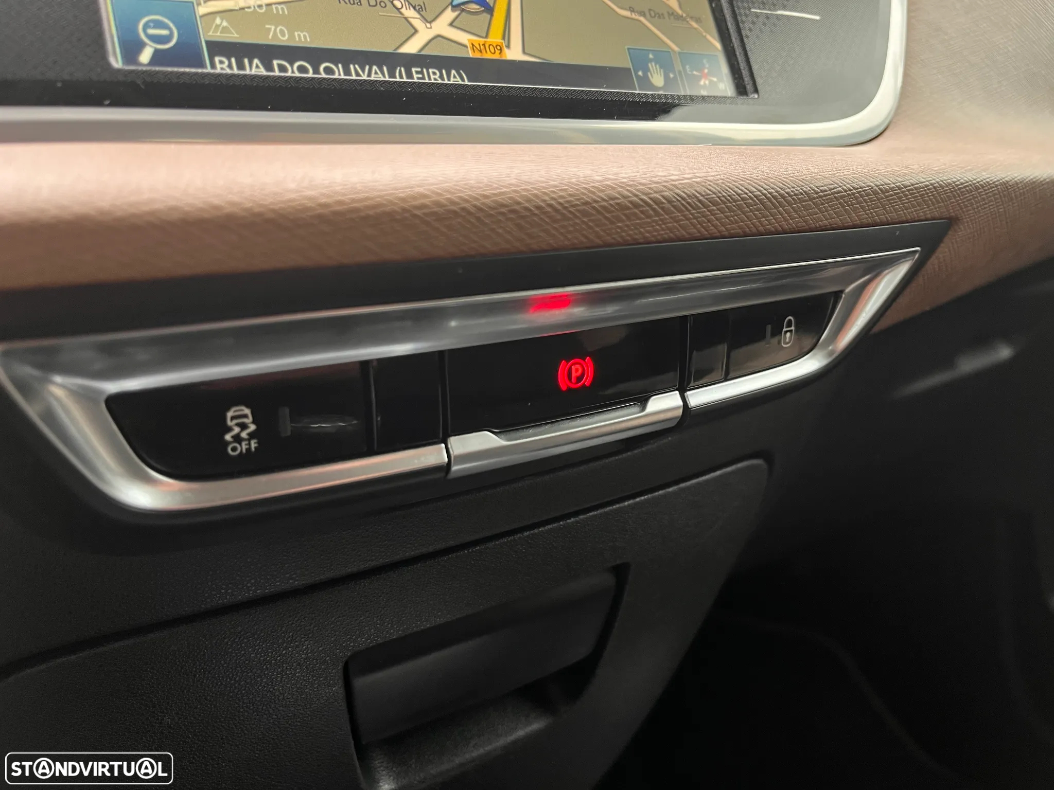 Citroën C4 Picasso 1.6 e-HDi Exclusive - 17