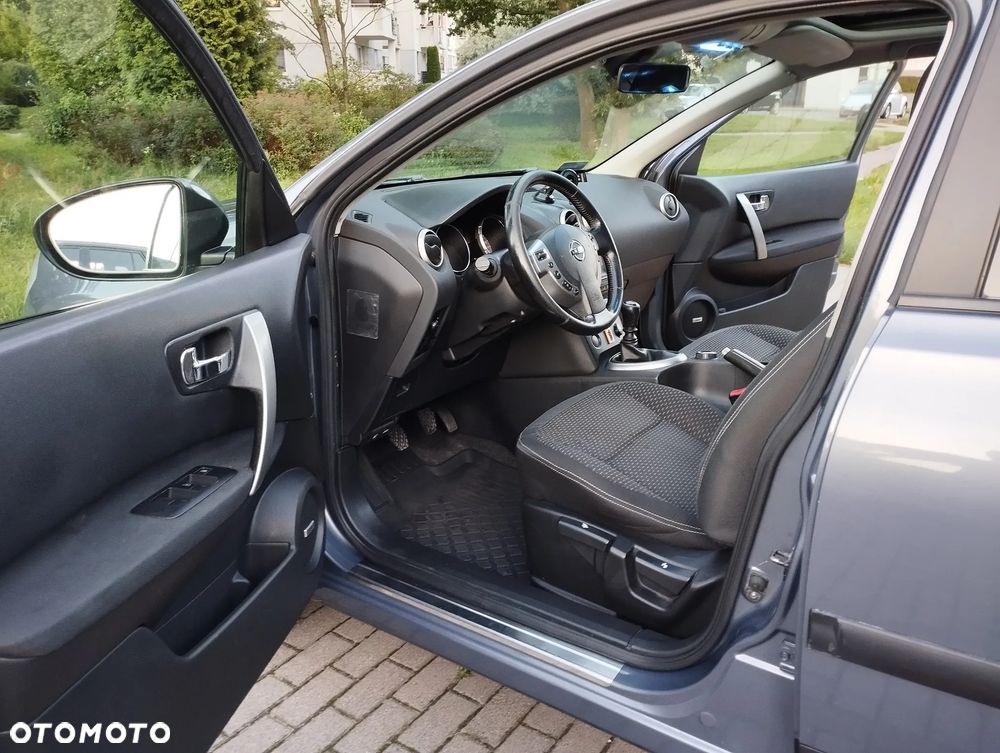 Nissan Qashqai 2.0 4x4 Tekna - 5
